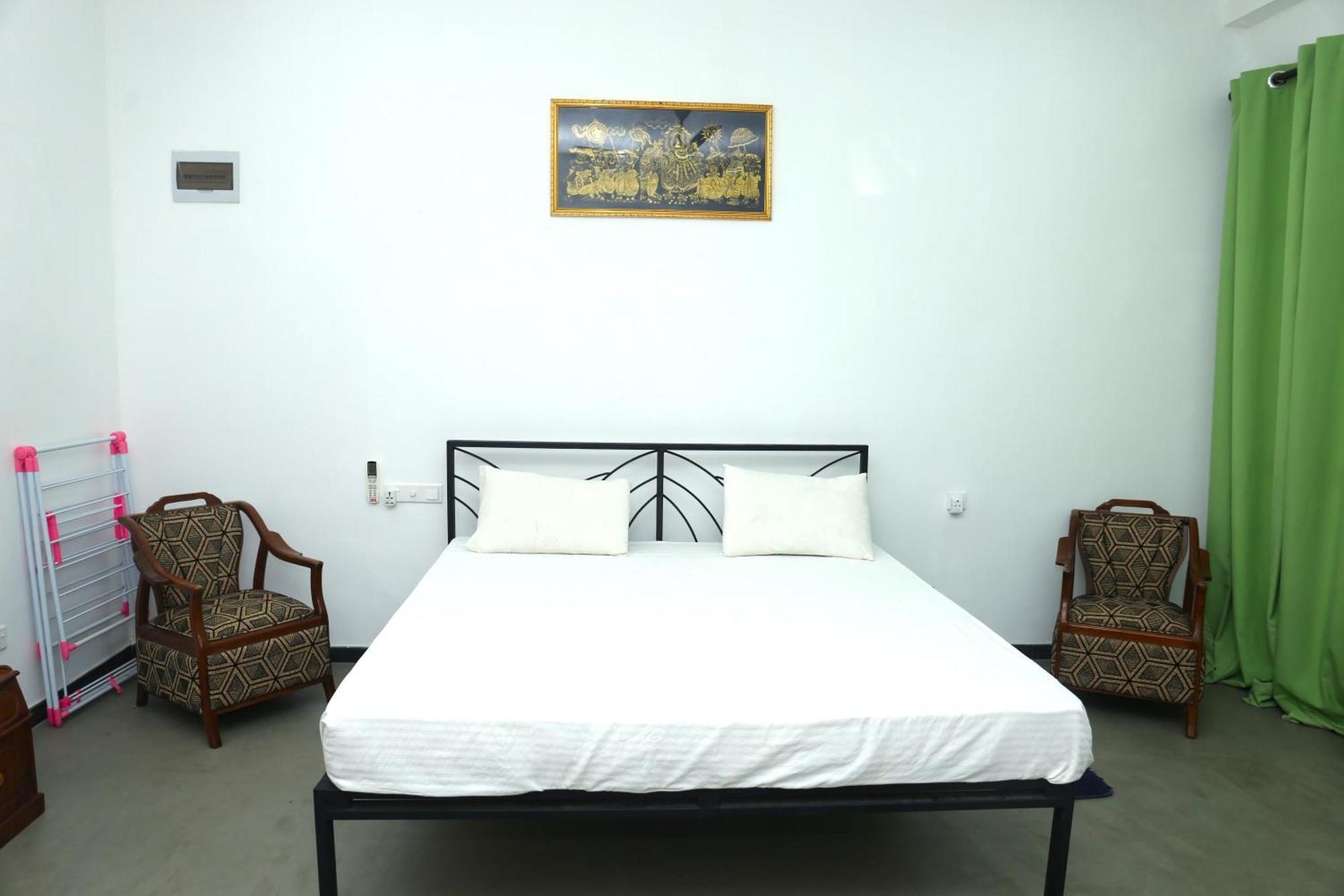 Sandy Palms Guesthouse ฮิกคาดูวา ภายนอก รูปภาพ